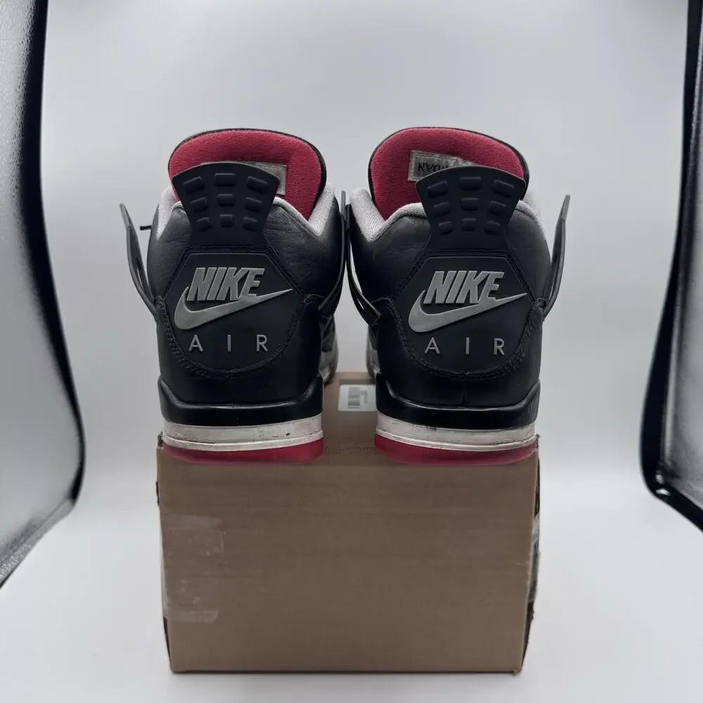 Air Jordan 4 Retro 